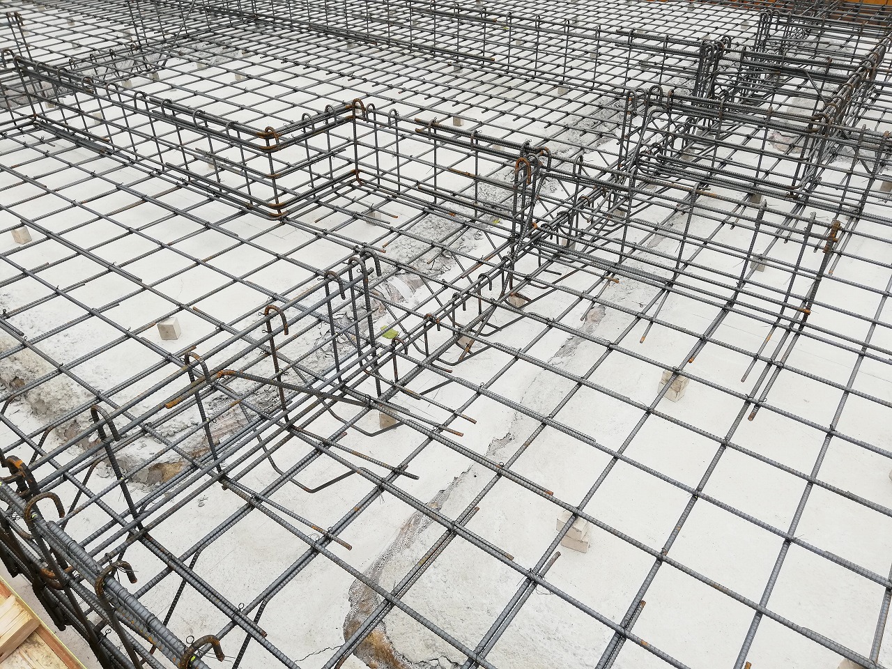 ローコストハウスメーカーの秀光ビルドで市街化調整区域に配筋工事 施主が最低限確認しておきたいポイントは 市街化調整区域にローコストハウスを建てた