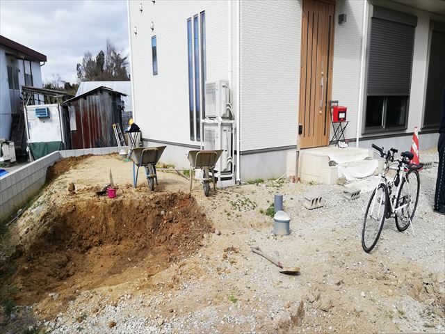 外構費用を抑えるために整地と散水栓増設を自分でやった 残土処理費と整地費用を削減 市街化調整区域にローコストハウスを建てた